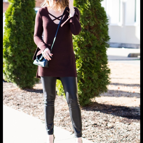 Free people knit asymmetrical top. - Picture 4 of 6